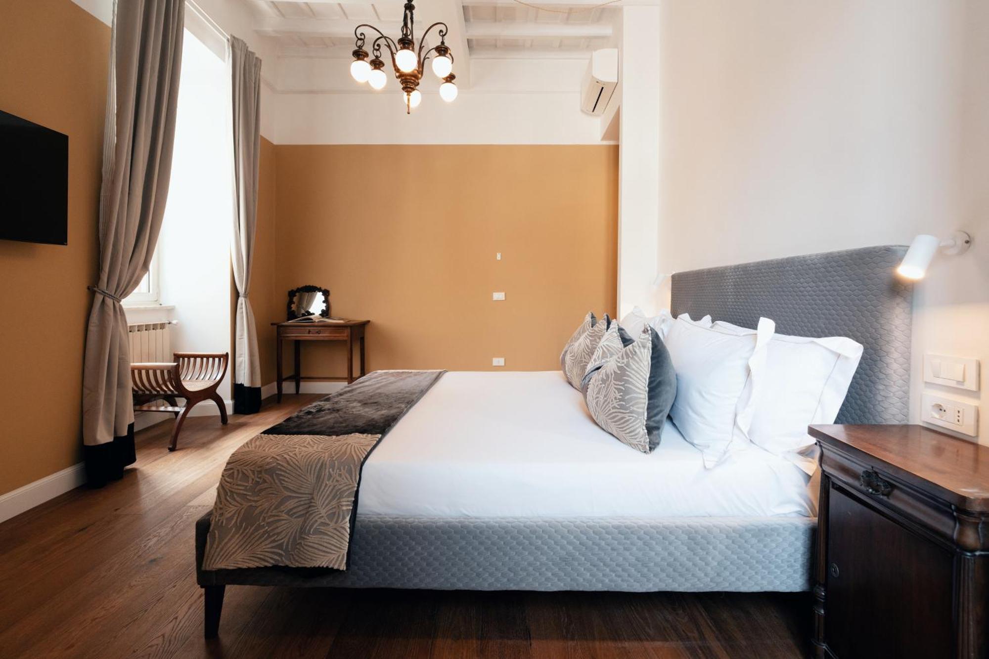 Naman Hotellerie - Monti Рим Екстериор снимка